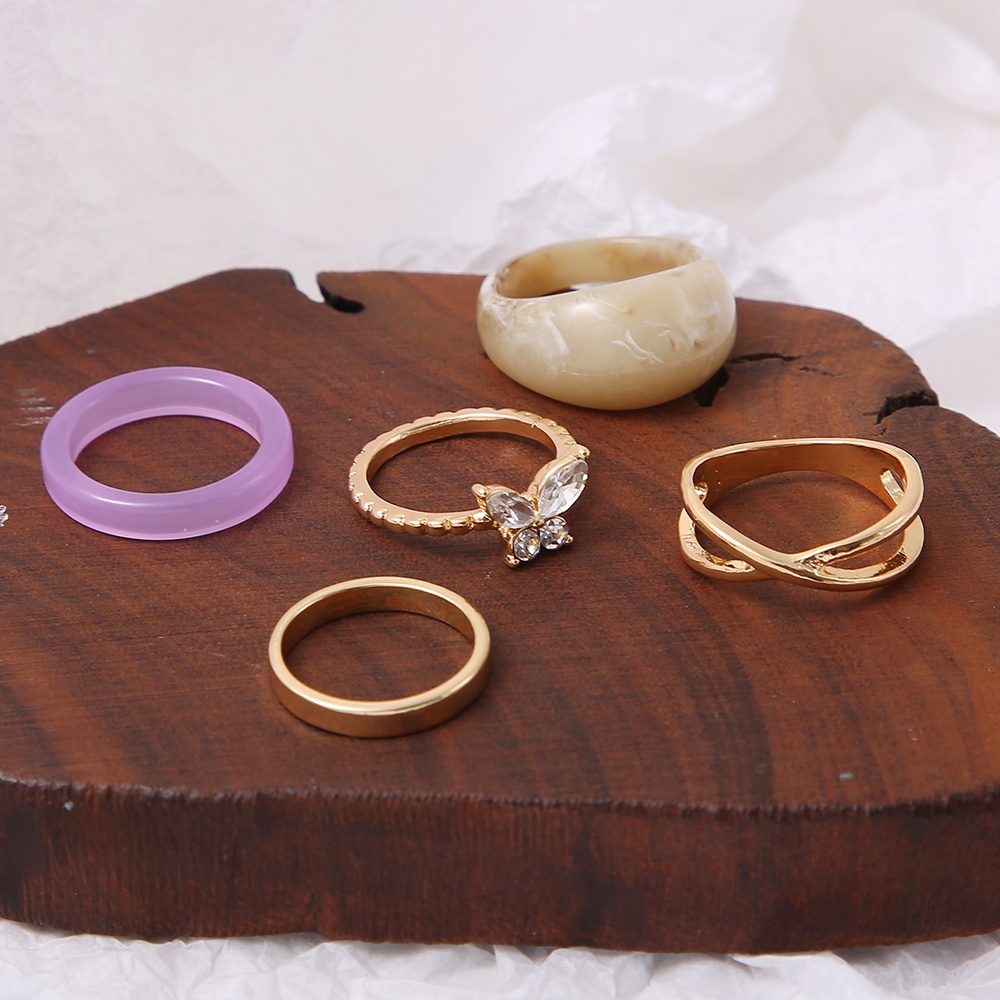 5pcs / Set Cincin Resin Desain Kupu-Kupu Emas Gaya Vintage Untuk Wanita