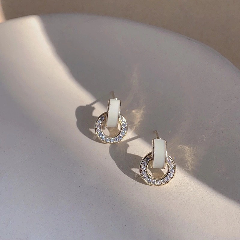 Anting Tusuk Sterling Silver 925 Simple Dengan Berlian Bulat Kecil Untuk Wanita