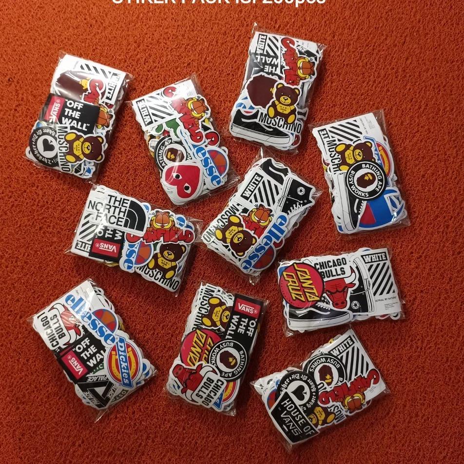 

[78] Stiker Trendy / Stiker Brand/ Stiker Murah Bahan Graftac Anti Air [xt -274]