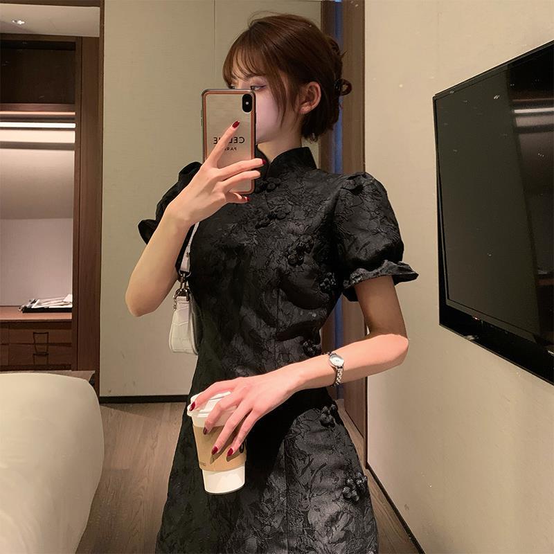 Bahasa Perancis Versi Perbaikan Cheongsam Puff Lengan Hepburn Fairy Dress 2022 Baru Wanita Musim Sem