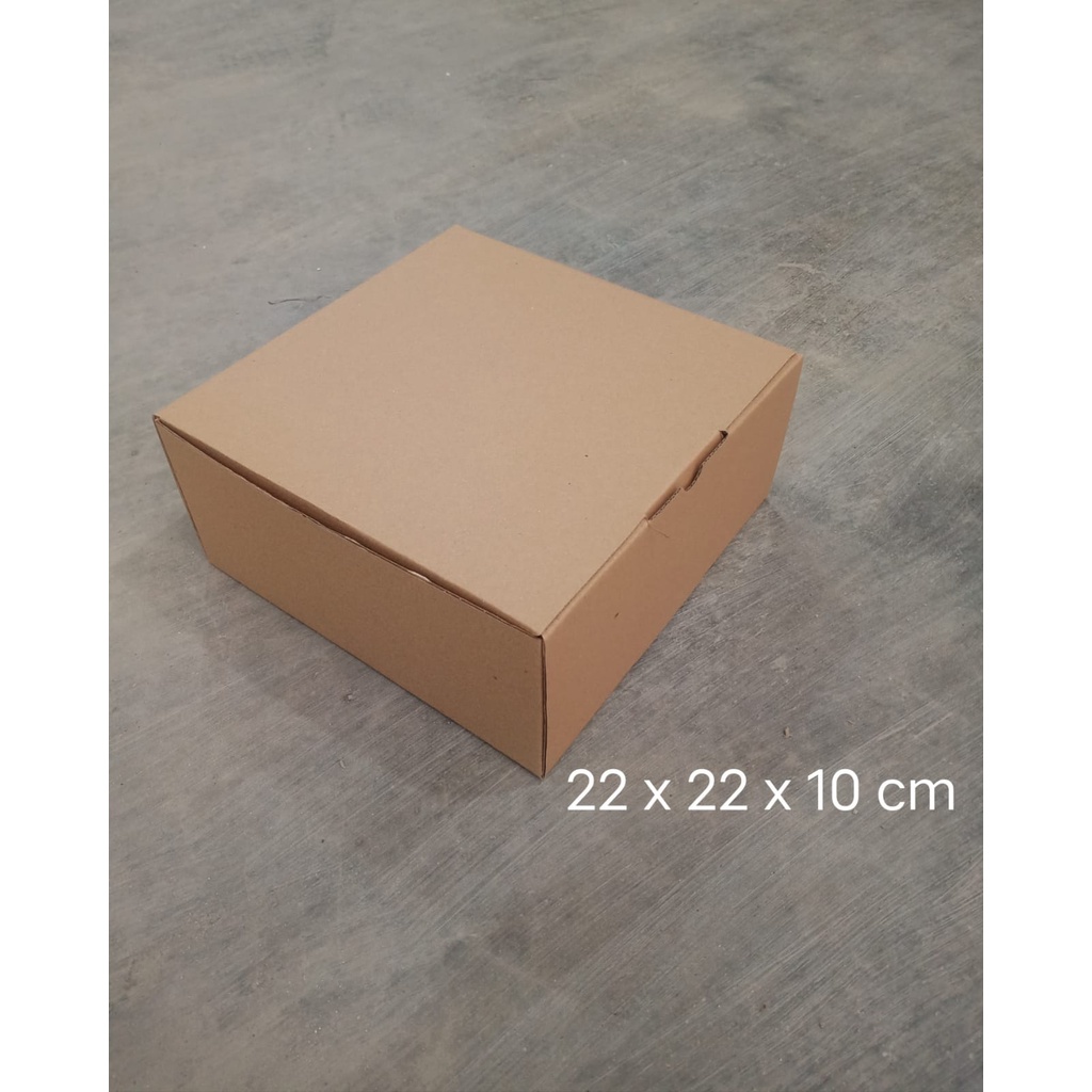 kardus 22 x 22 x 10 cm, die cut kotak kue tart-1