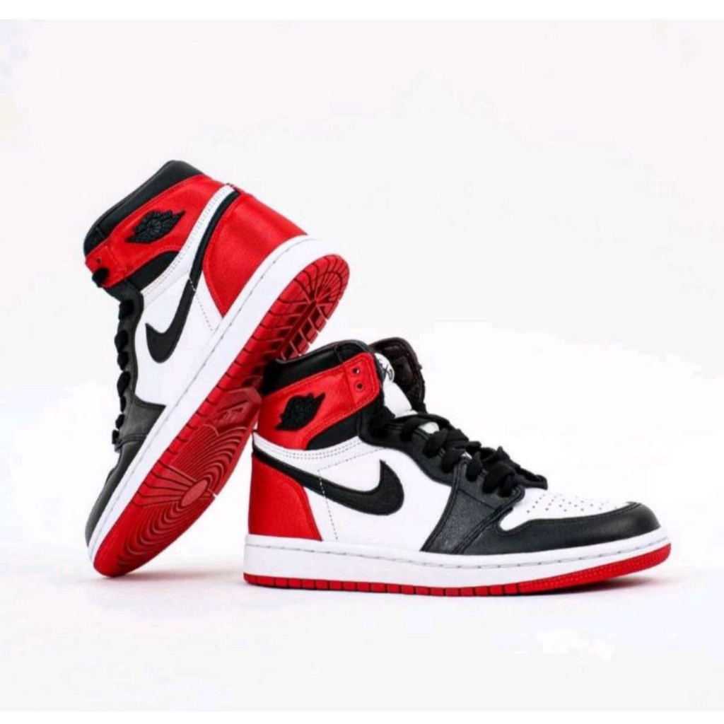 AIR JORDAN RETRO HIGH