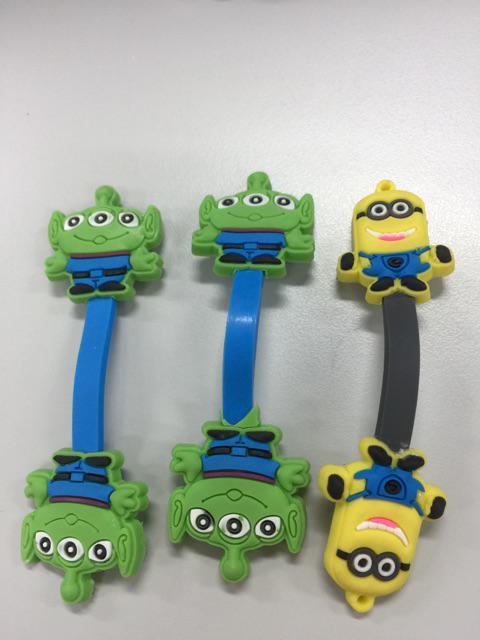 (checkout Rp100) Penjepit Kabel