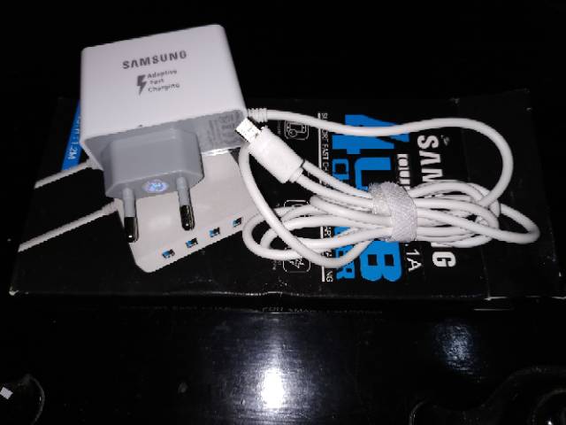 Charger Micro Usb+ 4 slot Usb