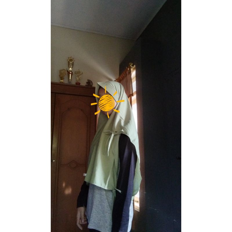 (PRELOVED) HIJAB SYAFIQA