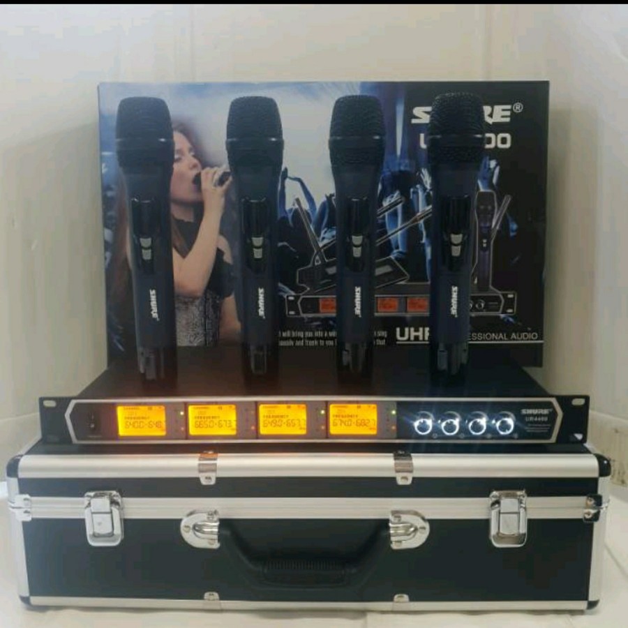 TERBARU..MIC SHURE UR4400/UR 4400 MICROPHONE WIRELESS 4BH MIC PEGANG free koper