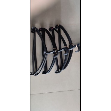 Gantungan baju Hanger baju plastik tebal