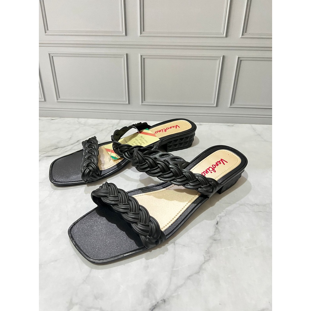 A671 Sandal Flat Wanita / Sandal Selop Hak Wanita Merek Verotino Size 36-40