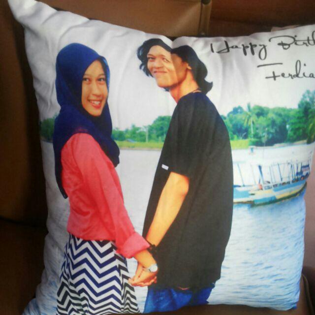 Kado / Souvenir Bantal Foto Print Murah