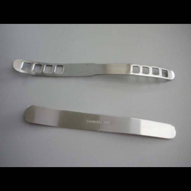 Tongue Spatula Stainless Sundip Lidah Stenlis Lubang Depressor Spatulla Tong Spatel