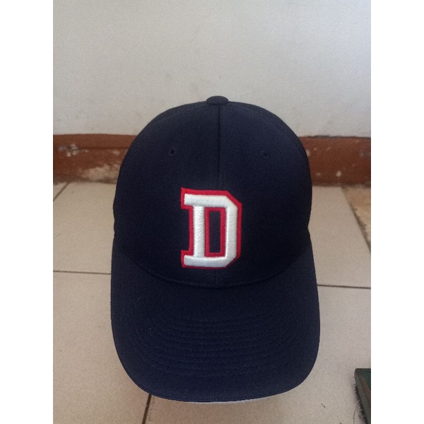 Topi baseball original logo D second bekas