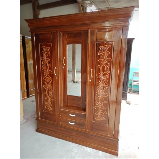 LEMARI PAKAIAN - LEMARI BAJU - LEMARI KAYU MAHONI 3 PINTU