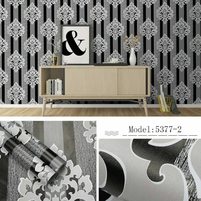 Wallpaper Dinding Stiker Motif Batik Salur Hitam Elegant Ukuran 45 cm x 10 m