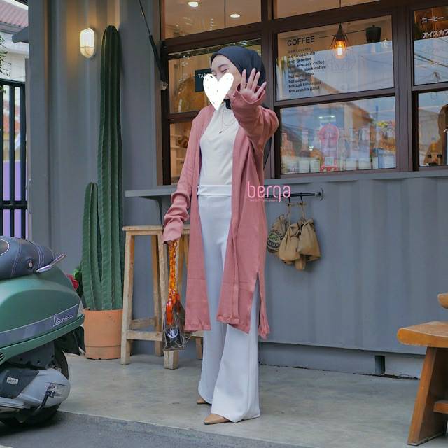 Preloved Outer daily by Berqa Project Brick