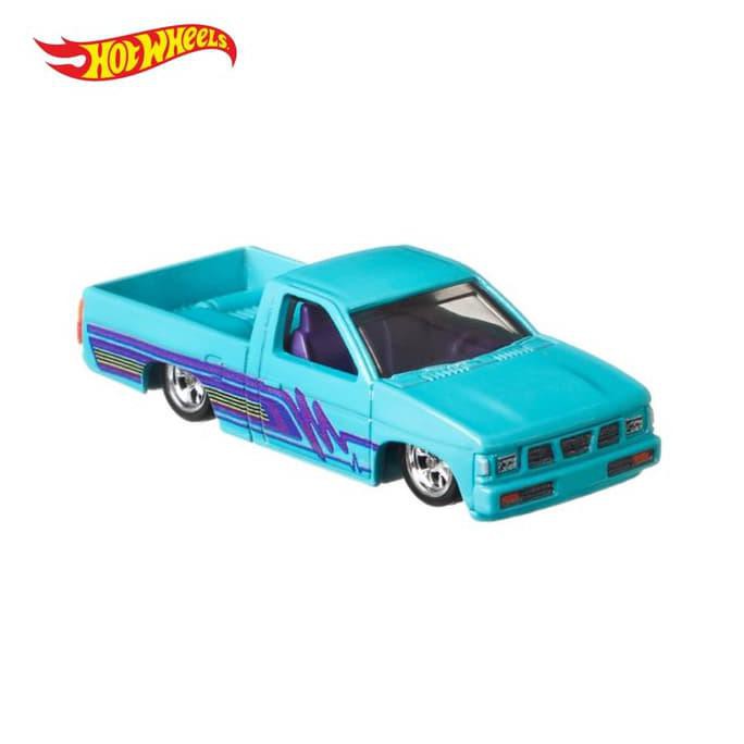 Hot Wheels Nissan Mini Truck - Mainan Mobil Balap - Termurah 