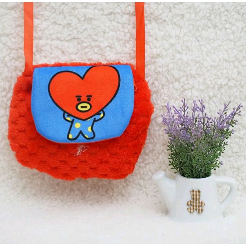 Tas Selempang BT21 Slingbag Tas Anak Perempuan