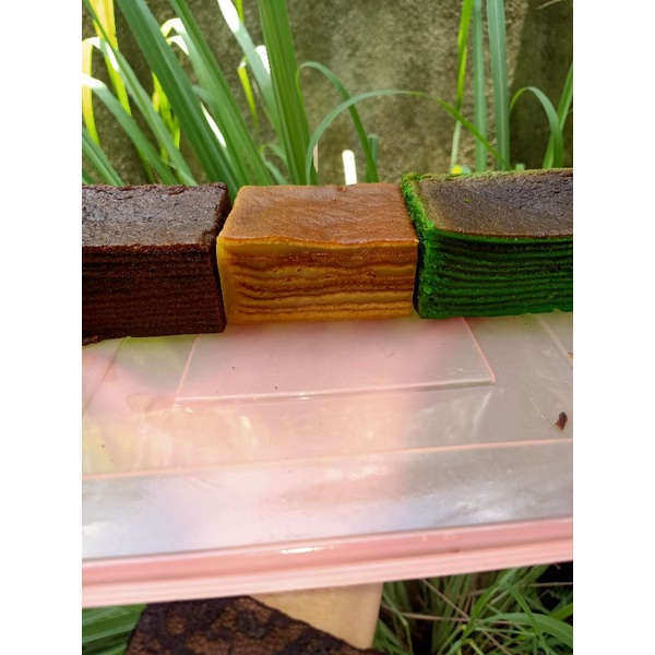 

lapis legit ekonomis