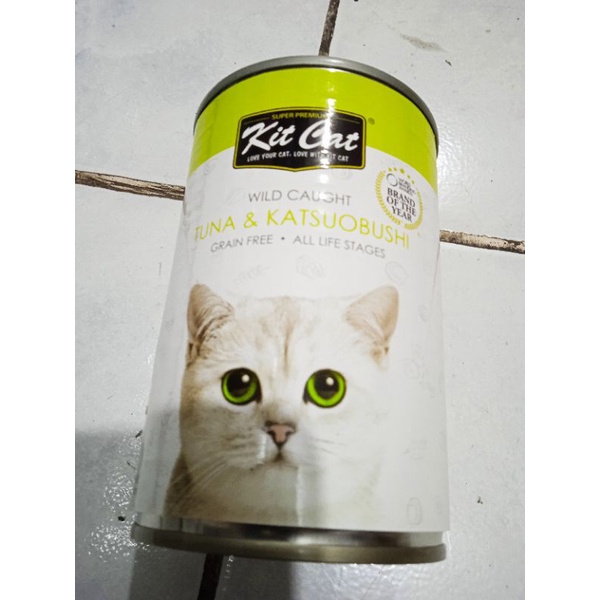 KIT CAT KALENG 400g TUNA &amp; KATSUOBUHI