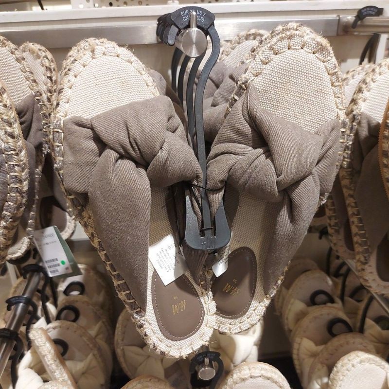 NEW H&M WOMEN SANDAL SLOP