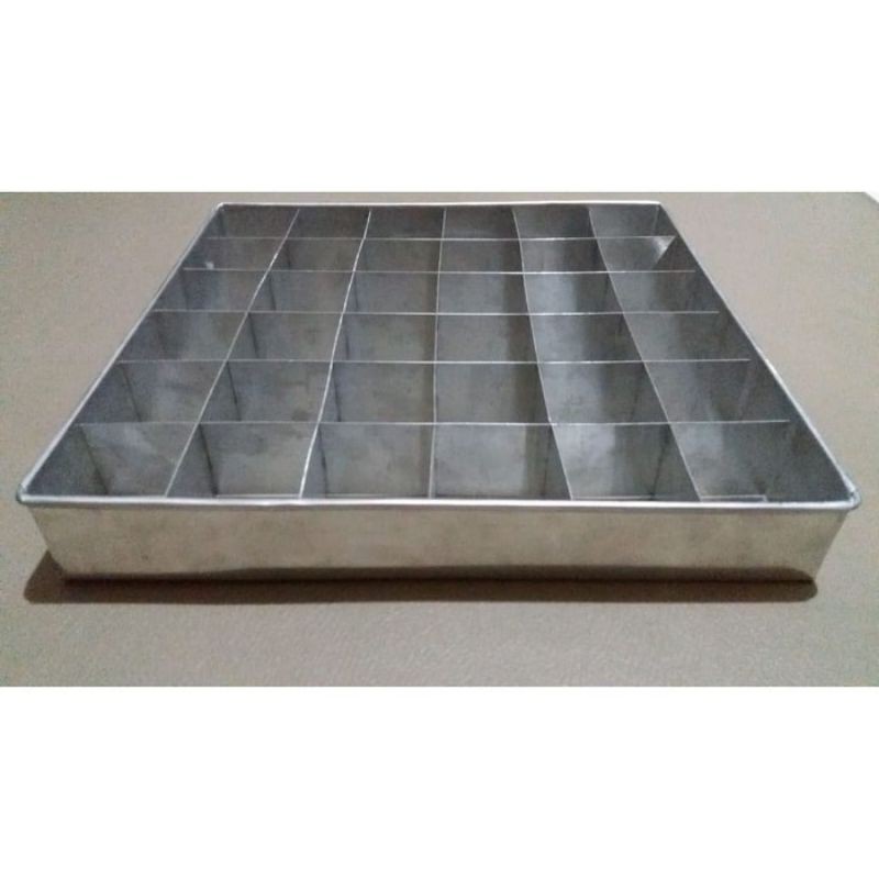 LOYANG SEKAT PERSEGI UK 28X28X4 Magelang