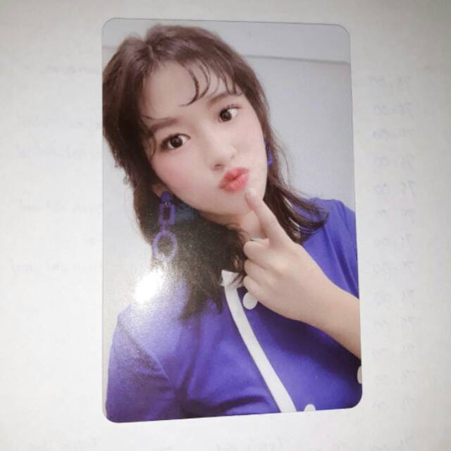 IZ*ONE HEART*IZ PHOTOCARD
