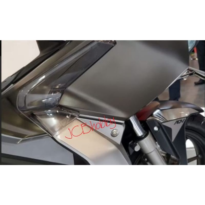 Leg Deflector Side Honda ADV 150 original AHM