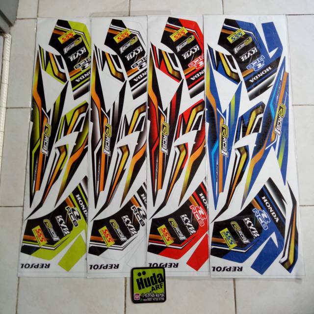 Striping variasi new blade carbu racing