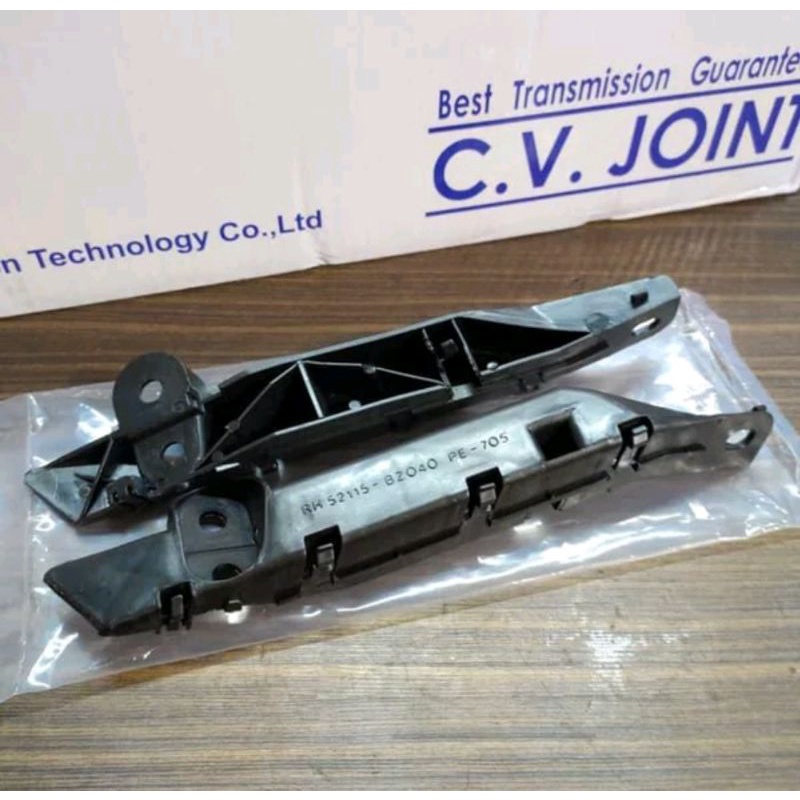 Brecket briket braket bemper depan avanza lama old sepasang