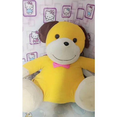 boneka anjing besar