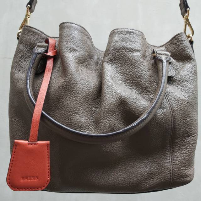 Jual BRERA Artlab Zip up Handbag - Jakarta Pusat - Mel_dshop