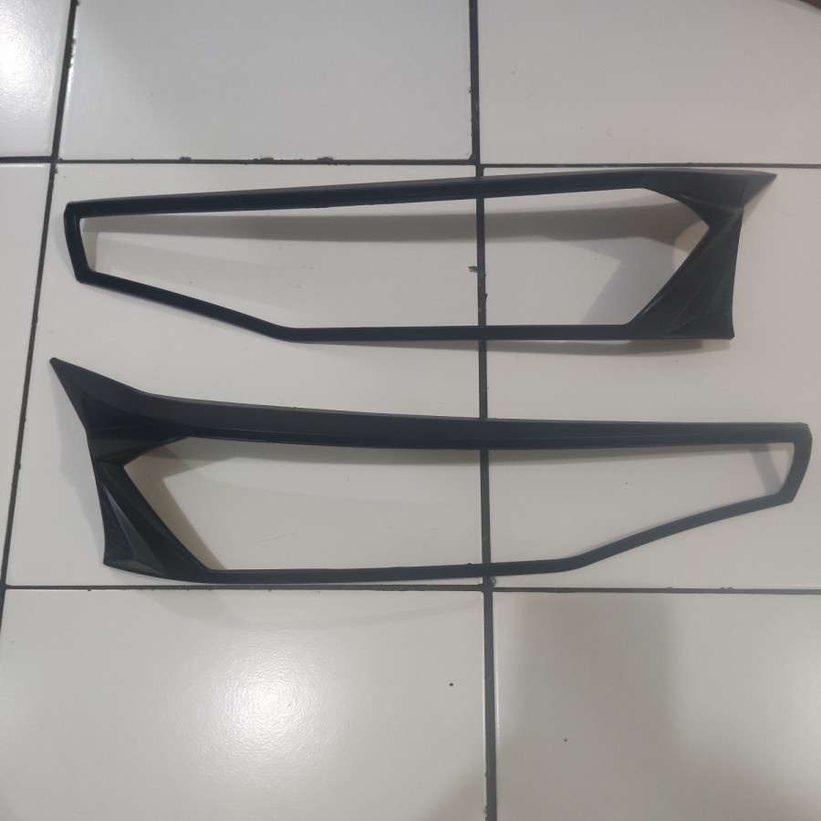 Garnish depan avanza dan xenia 2022