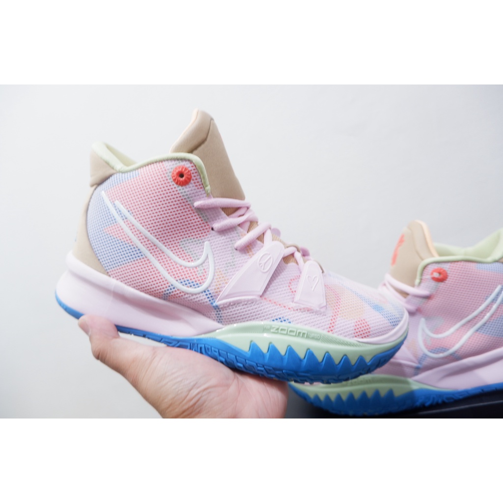 New Product Sepatu Basket Nk Kyrie7 High 1 World 1 People Gs