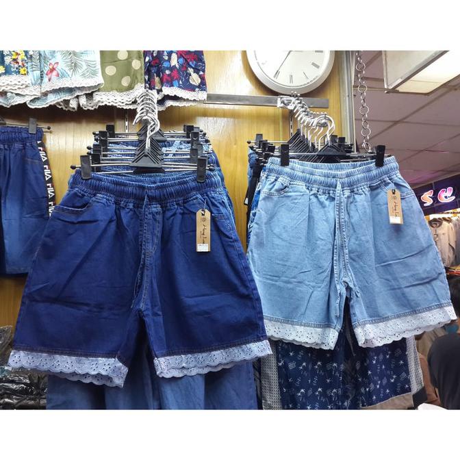 Celana Pendek Hotpants Wanita Bahan Jeans /Bawahan Renda / Hotpants