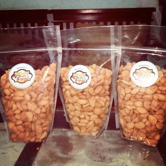 

Biji Ketapang Emak
