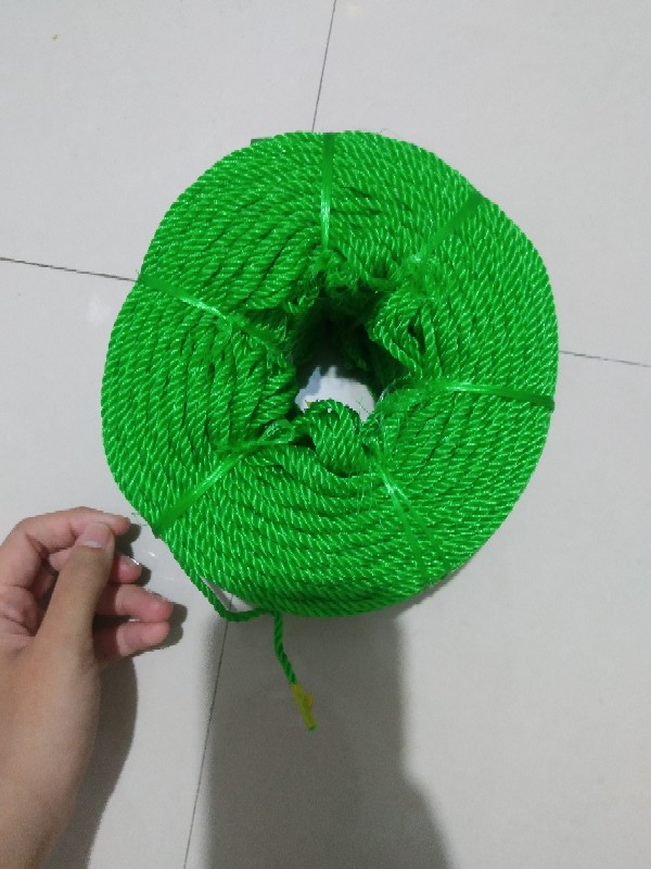 Tali Tambang Tampar Plastik Untuk Tali Jaring, Tali Pagar Ayam Uk. 3 Mm