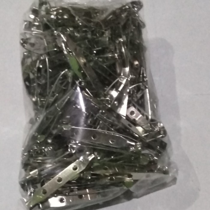 

Trendi Peniti Name Tag Stainless 11/2"B(3,8Cm)Isi 144Pcs Limited