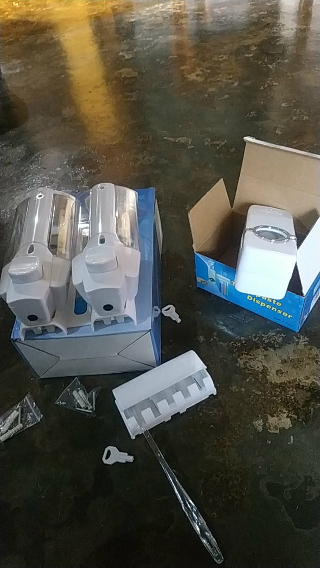 Paket Dispenser Sabun Key Lock 2in1 Tempat Sabun Cair & Shampo - Tempat Odol & Tempat Sikat Gigi