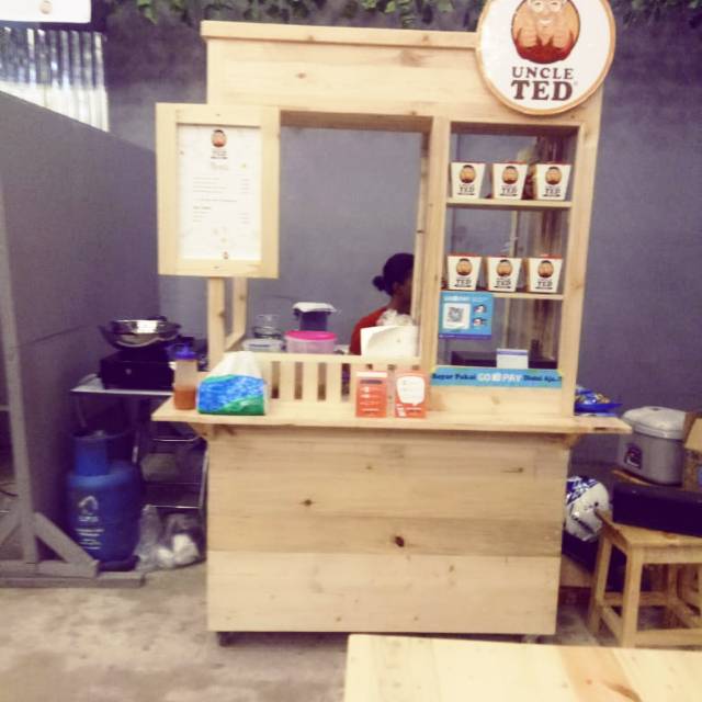 Booth jati belanda /booth jualan /gsrobak kayu