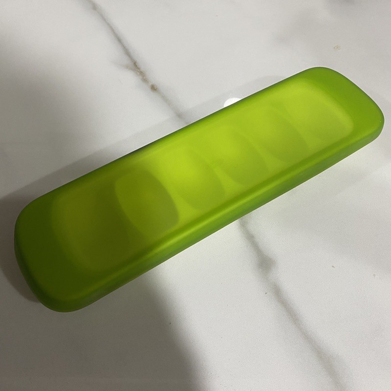 PRELOVED FOOD CONTAINER (OXO TOT)