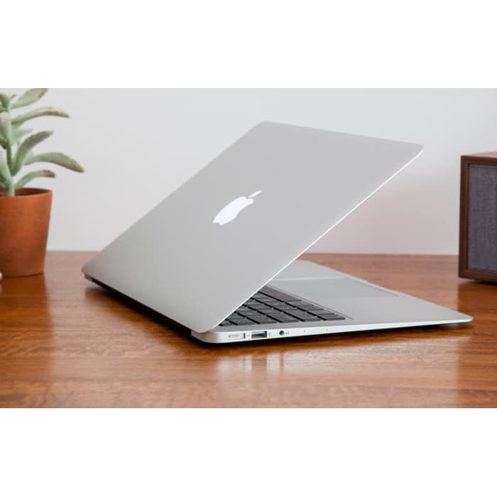 Macbook Air Second 2017 NEGO Dikit Rp 11.000.000