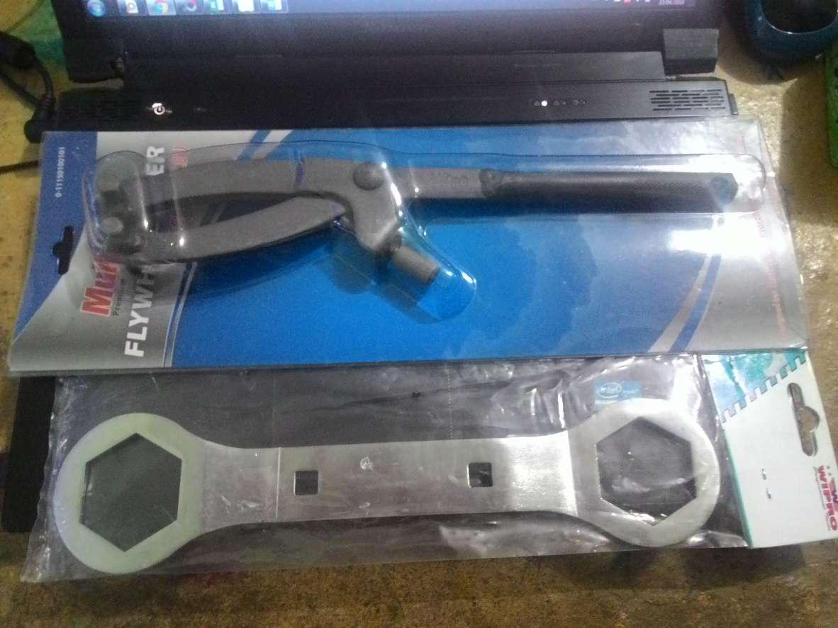 Kunci Blok Mesin Wipro 39x41 Mm Kmk-3941