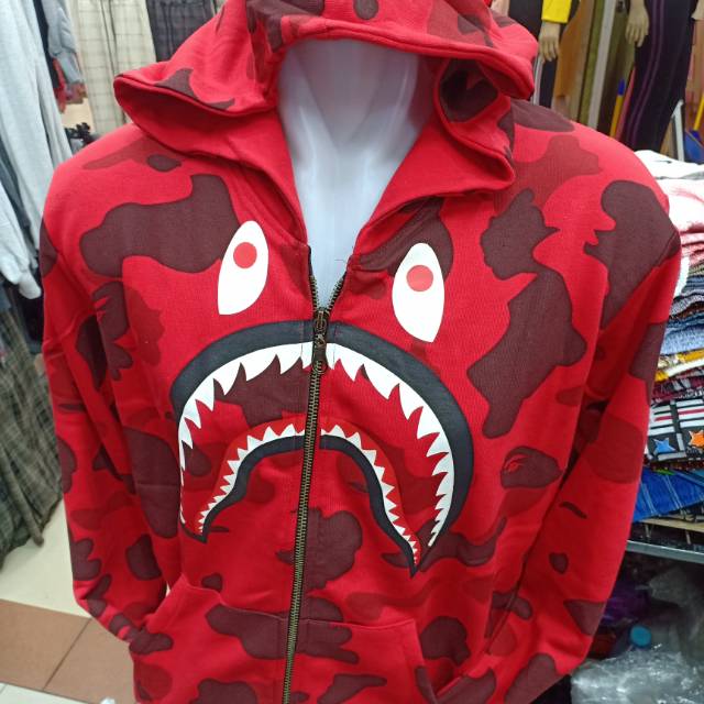 Jaket bape
