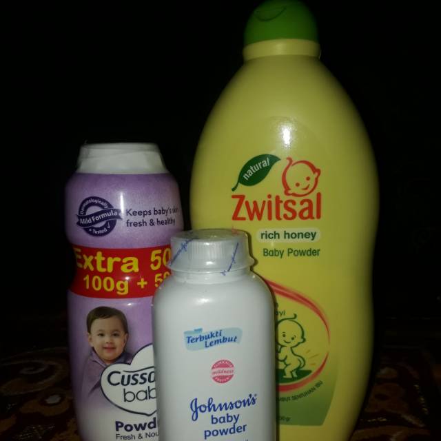 Bedak tabur bayi Zwitsal Johnsons Cussons