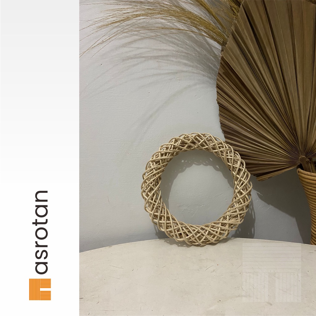 HIASAN DEKORASI DINDING ROTAN ASLI