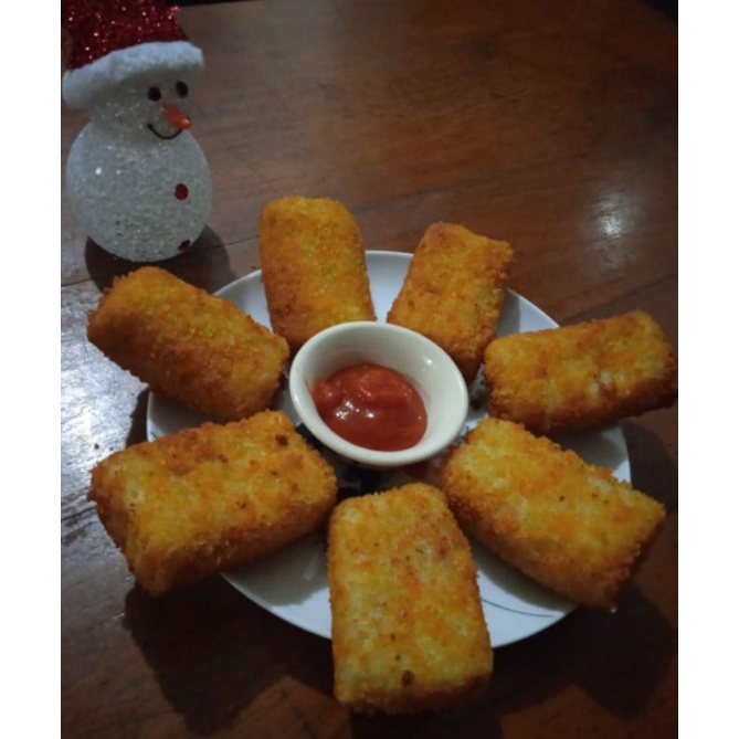 

Risol mayones keju telur ham dan sayur halal