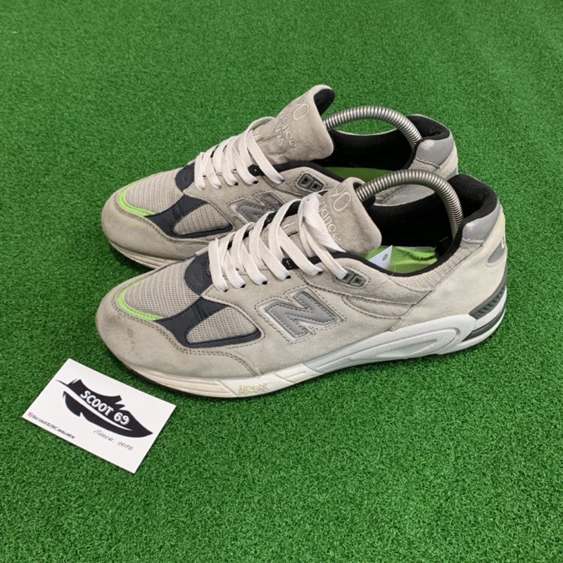 Madness x New Balance 990 USA