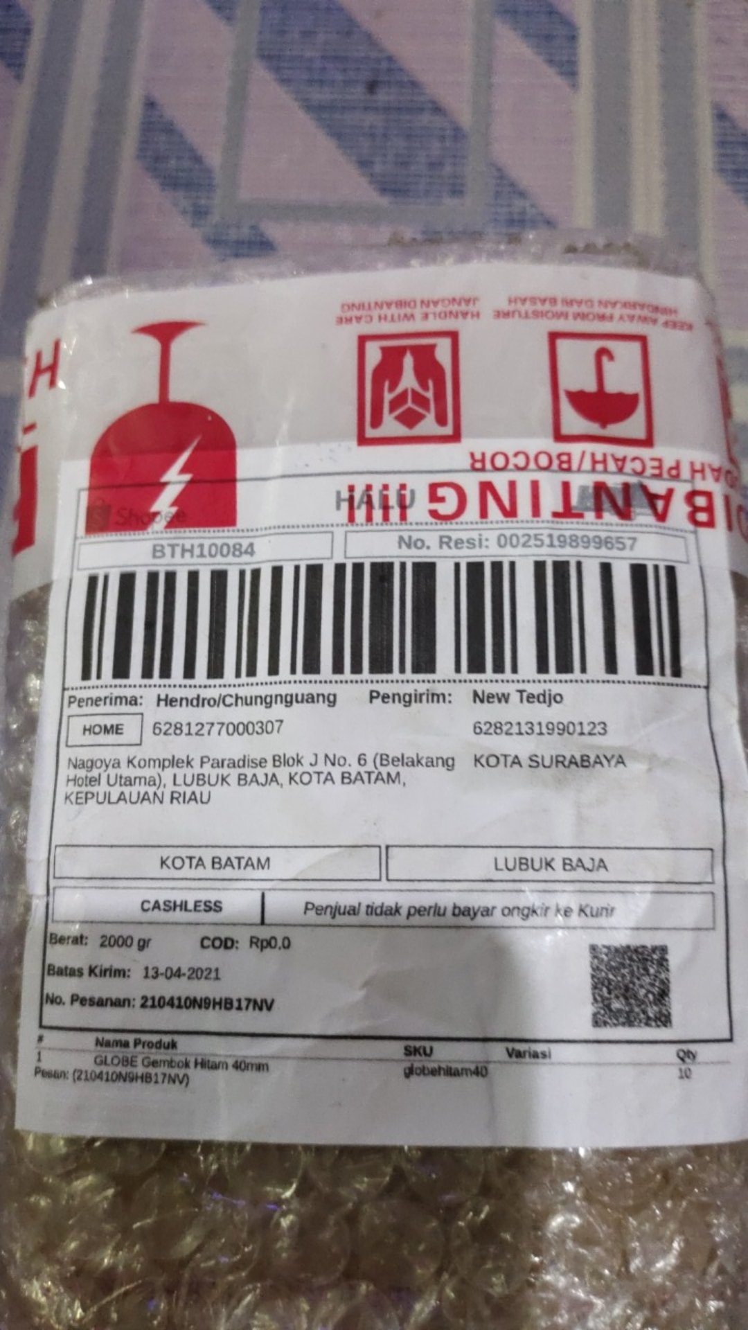 Globe Gembok Hitam 40mm