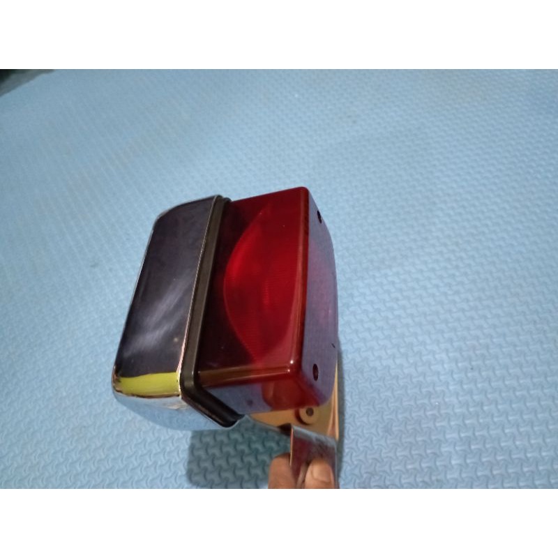 LAMPU STOP CUSTOM JAPSTYLE ORIGINAL JIALING ASSY DUDUKAN ROBAHAN ALL MOTOR BAHAN TEBAL