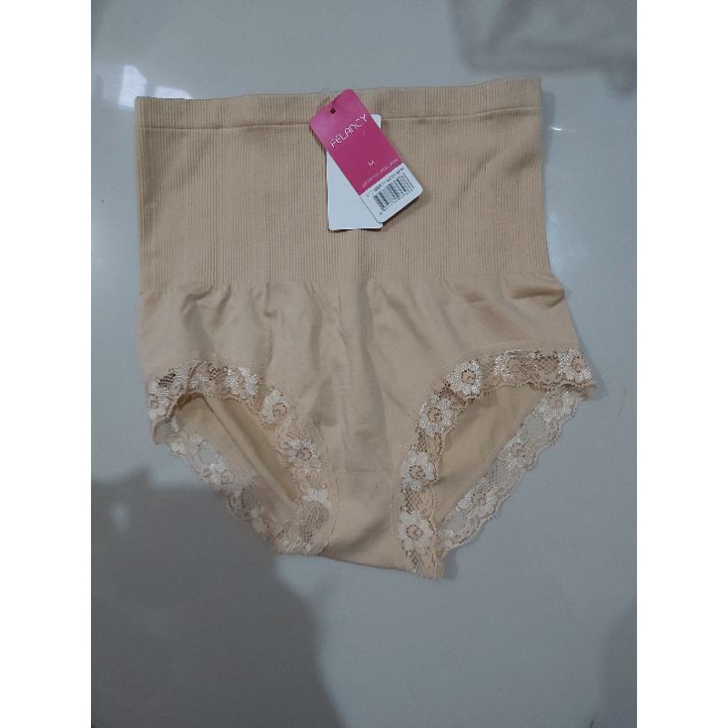 celana dalam sorella