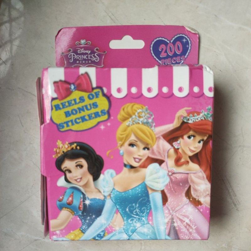 

reel of bonus rewards stickers princess mickey minnie mouse 200pcs
